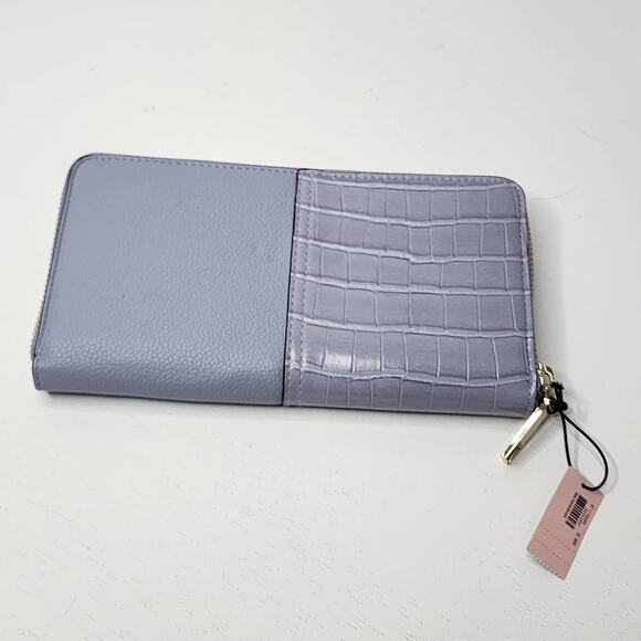 Victoria's Secret The Victoria Wallet Limited Edition Skyflower Blue Croc Pebble - Picture 2 of 6